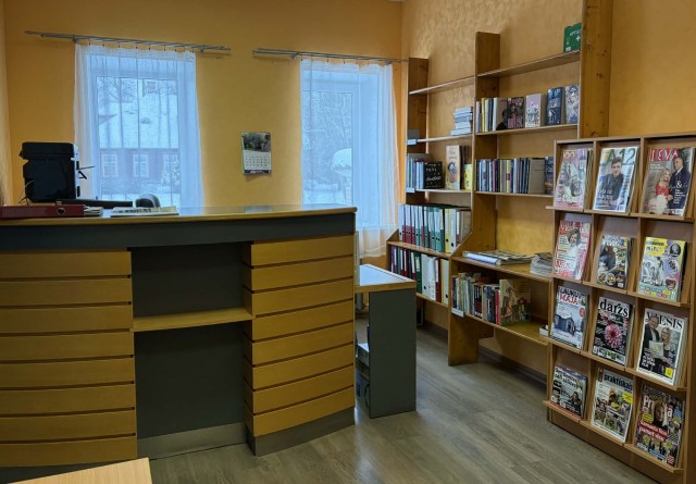 Lietotāju apkalpošana un periodiskie izdevumi